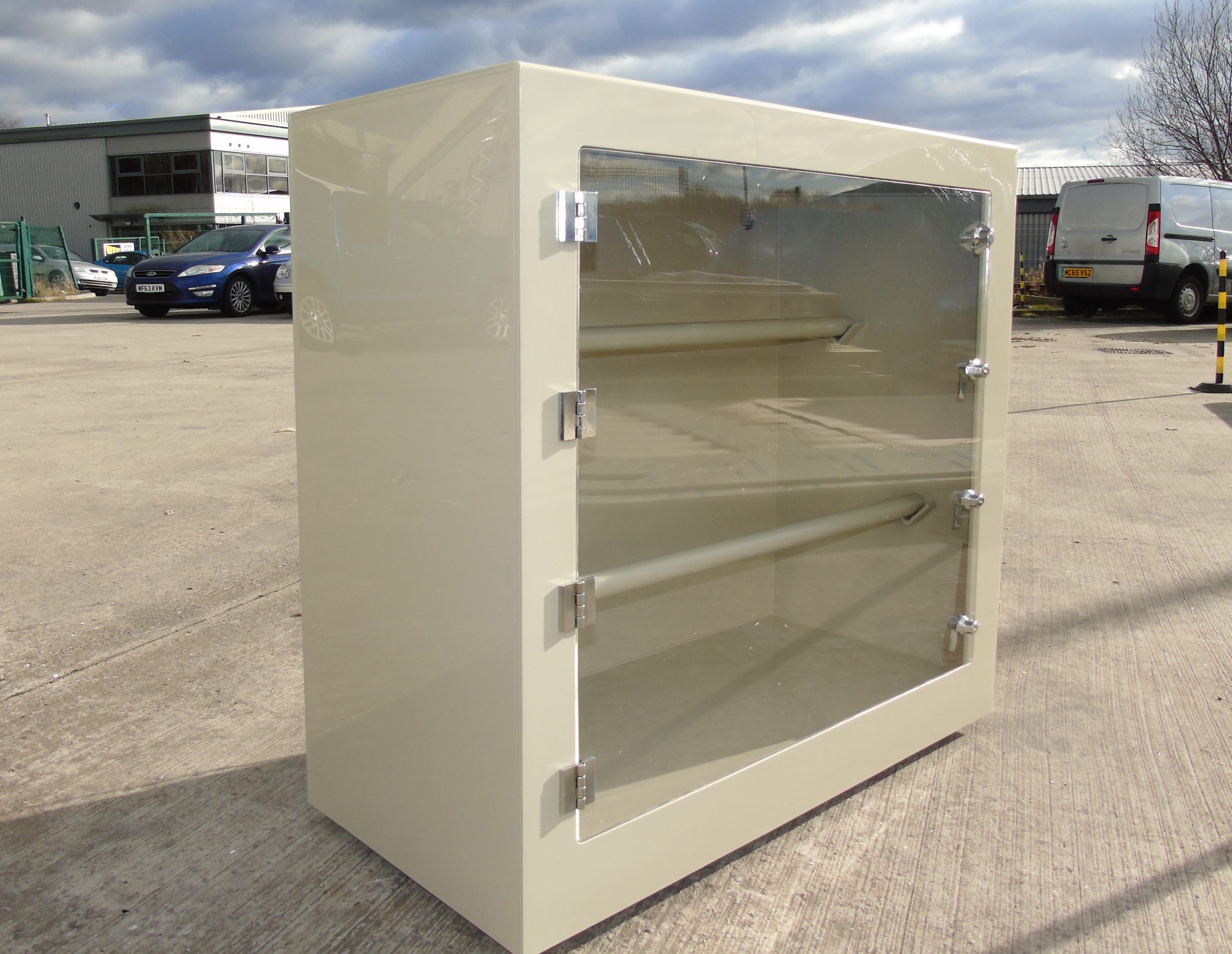 Richard Callf Vivarium